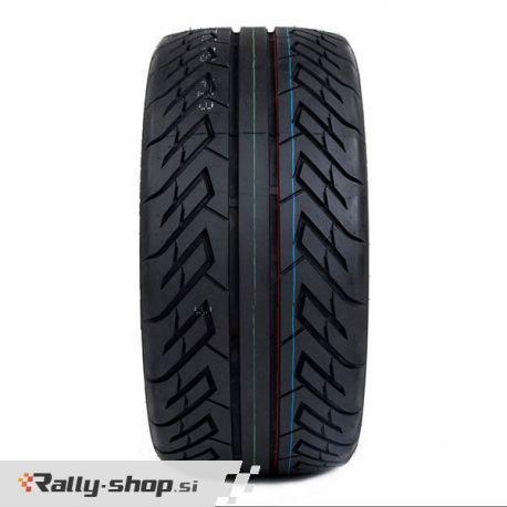 Zeknova SUPERSPORT RS 265/35ZR18